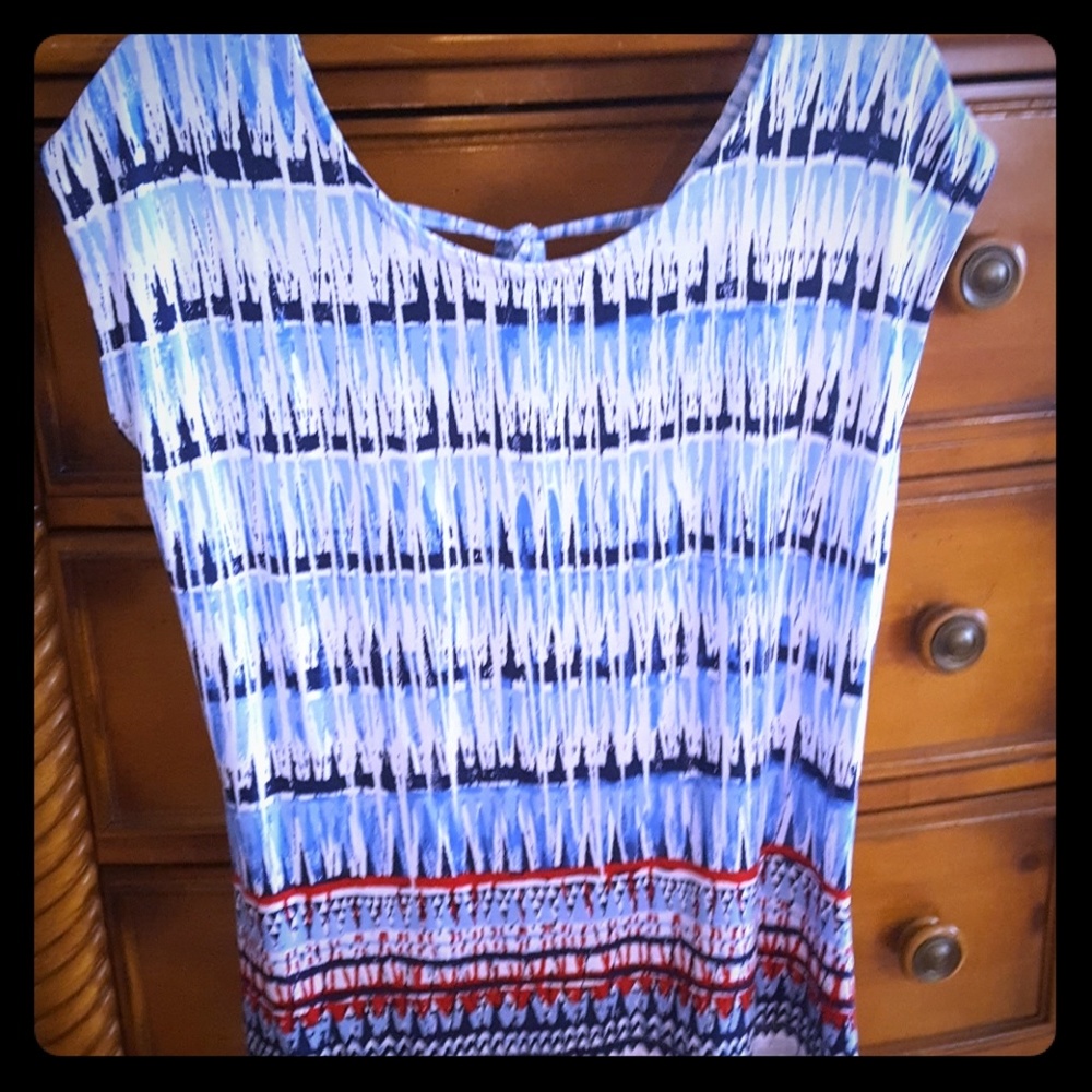 Cap sleeve Tee, longer in back, ties on upper back